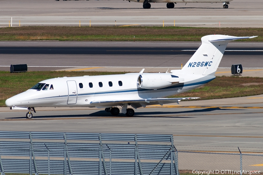 (Private) Cessna 650 Citation VII (N286MC) | Photo 190450