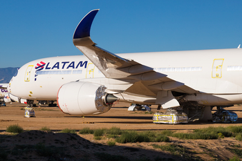 LATAM Airlines Brasil Airbus A350-941 (N287BN) at  Victorville - Southern California Logistics, United States