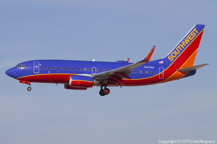 Southwest Airlines Boeing 737-7H4 (N287WN) | Photo 425715