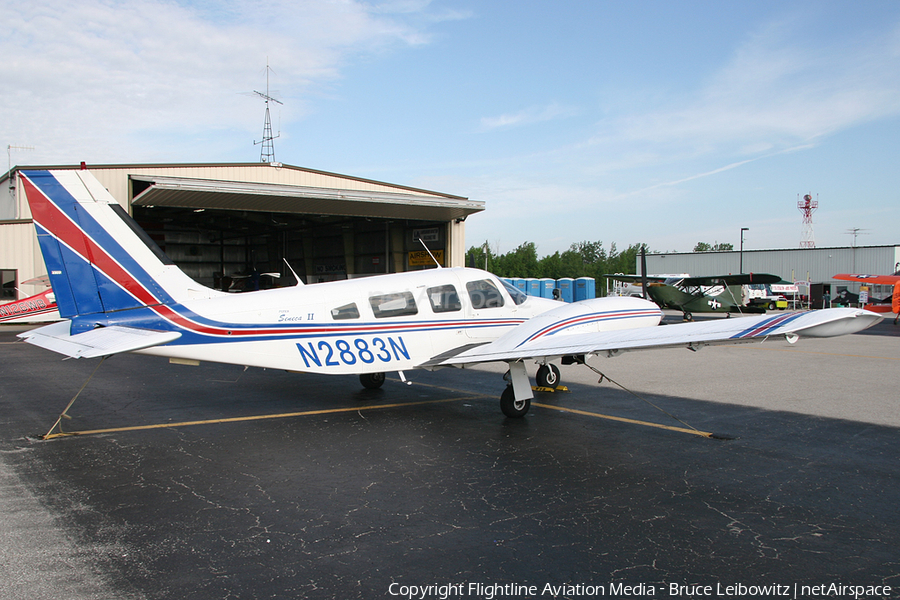 (Private) Piper PA-34-200T Seneca II (N2883N) | Photo 160587