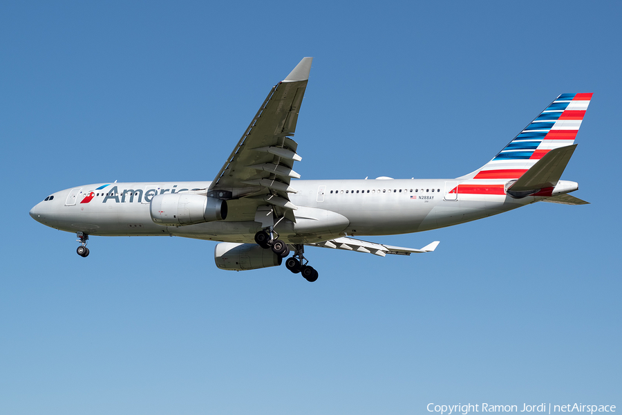 American Airlines Airbus A330-243 (N288AY) | Photo 422646