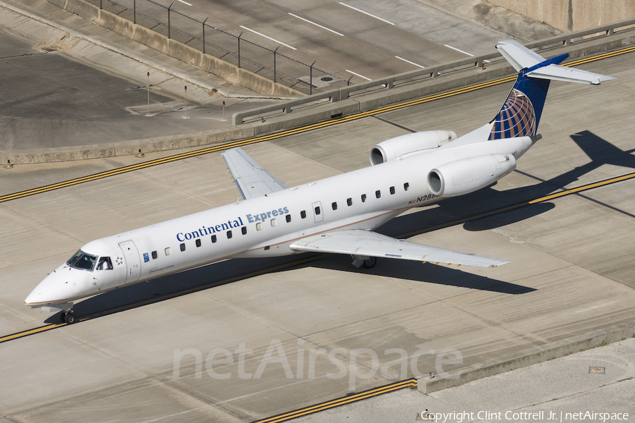 Continental Express (Chautauqua Airlines) Embraer ERJ-145LR (N288SK) | Photo 40565