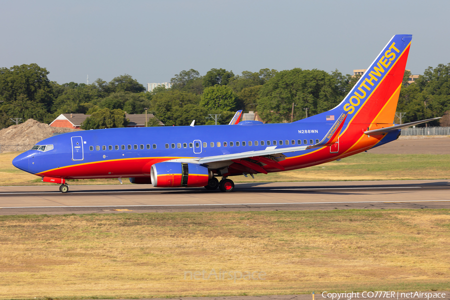 Southwest Airlines Boeing 737-7H4 (N288WN) | Photo 263608
