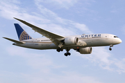 United Airlines Boeing 787-8 Dreamliner (N28912) at  Amsterdam - Schiphol, Netherlands
