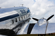 (Private) Douglas DC-3A (N28AA) at  Alexander Memorial/Peach State Aerodrome, United States