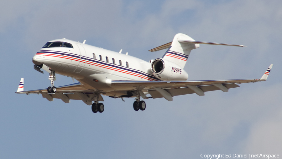 FedEx Bombardier BD-100-1A10 Challenger 300 (N28FE) | Photo 359968