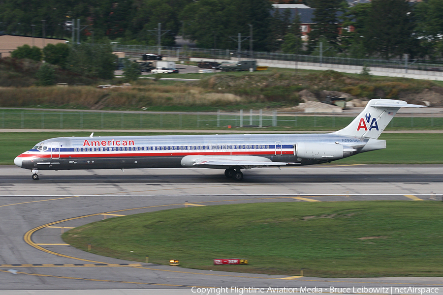 American Airlines McDonnell Douglas MD-82 (N290AA) | Photo 174460