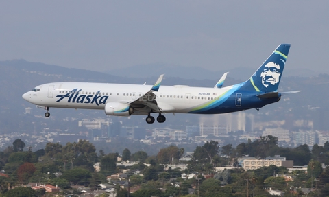 Alaska Airlines Boeing 737-990(ER) (N290AK) at  Los Angeles - International, United States