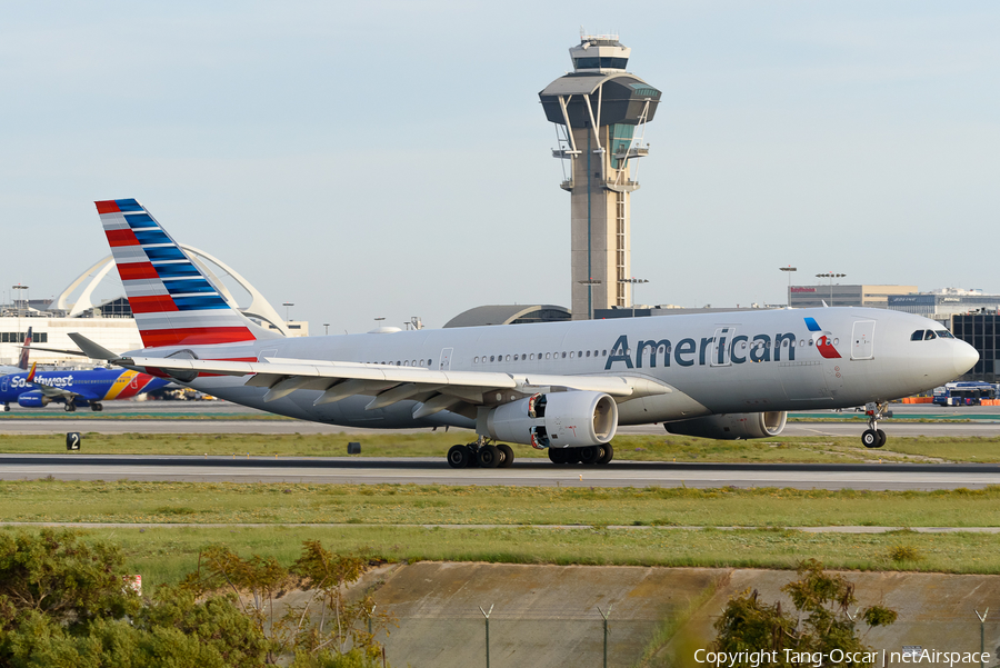 American Airlines Airbus A330-243 (N290AY) | Photo 560257