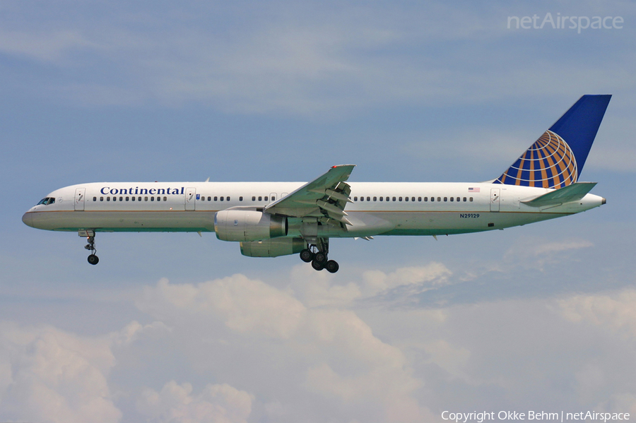 Continental Airlines Boeing 757-224 (N29129) | Photo 40251