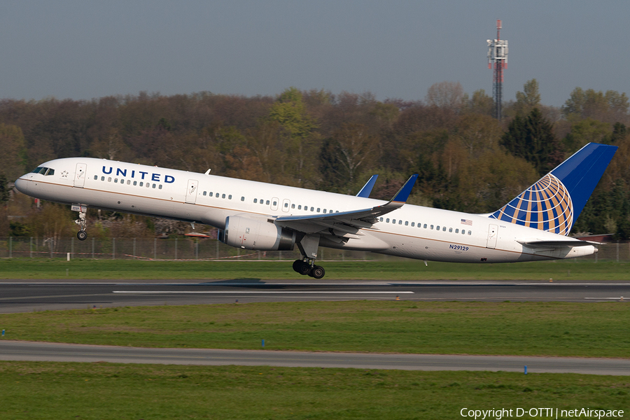 United Airlines Boeing 757-224 (N29129) | Photo 355741