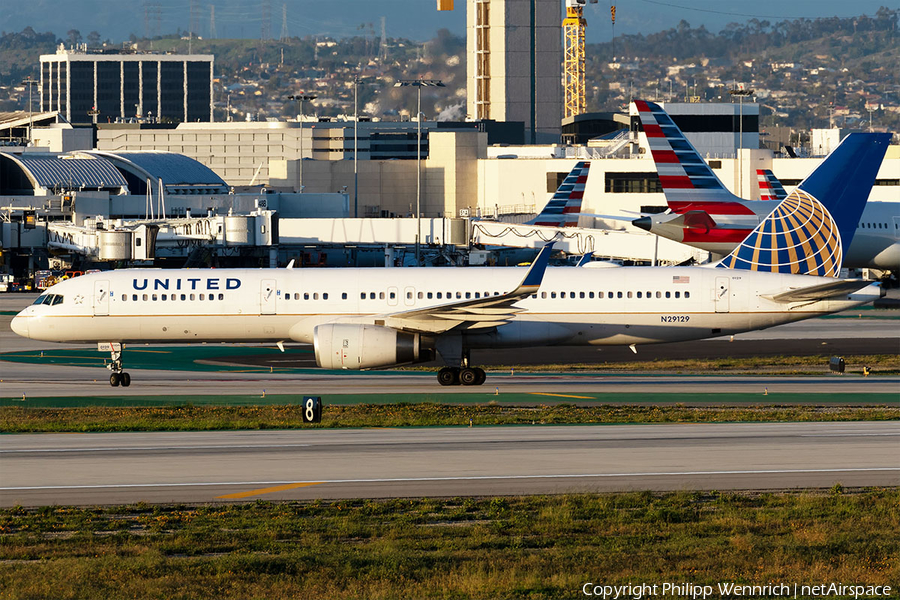 United Airlines Boeing 757-224 (N29129) | Photo 312621
