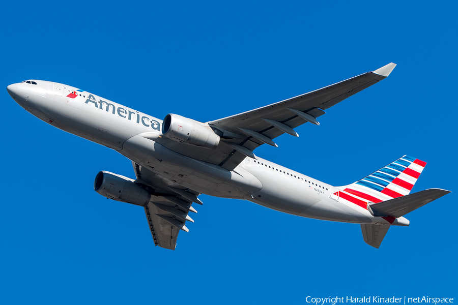 American Airlines Airbus A330-243 (N292AY) | Photo 298710