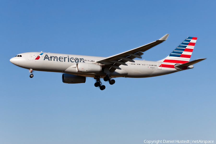 American Airlines Airbus A330-243 (N292AY) | Photo 666625