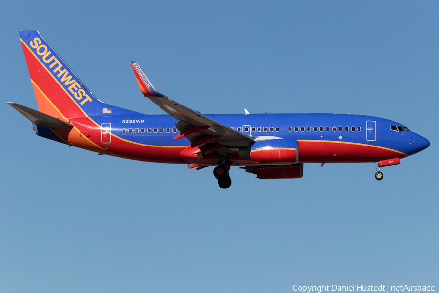 Southwest Airlines Boeing 737-7H4 (N292WN) | Photo 477581