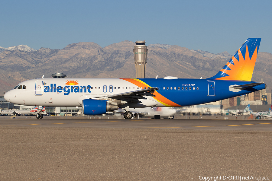 Allegiant Air Airbus A320-214 (N295NV) | Photo 546820