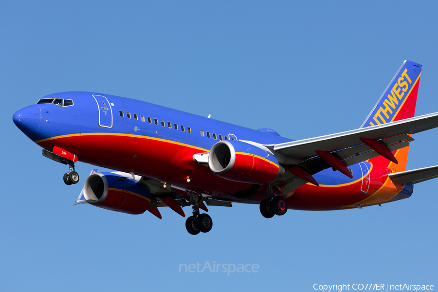 Southwest Airlines Boeing 737-7H4 (N296WN) | Photo 81389