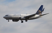 United Airlines Boeing 737-724 (N29717) at  Chicago - O'Hare International, United States