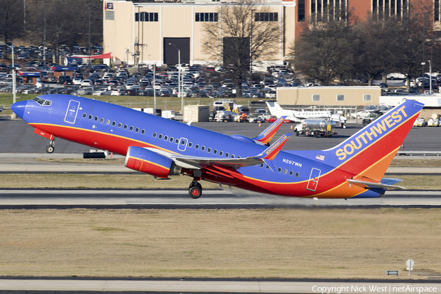 Southwest Airlines Boeing 737-7H4 (N297WN) | Photo 366631