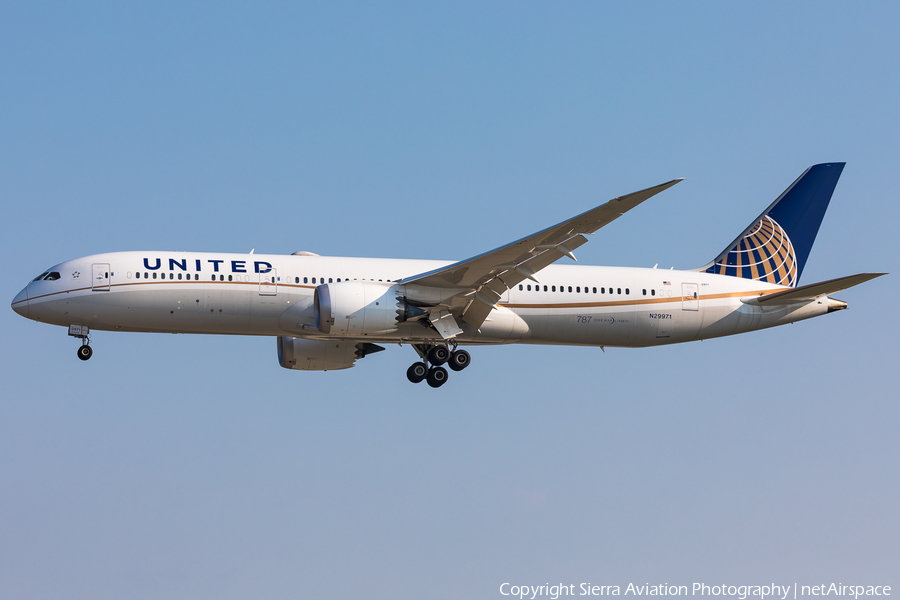 United Airlines Boeing 787-9 Dreamliner (N29971) | Photo 387113