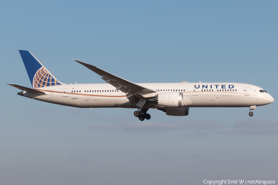 United Airlines Boeing 787-9 Dreamliner (N29971) | Photo 502670