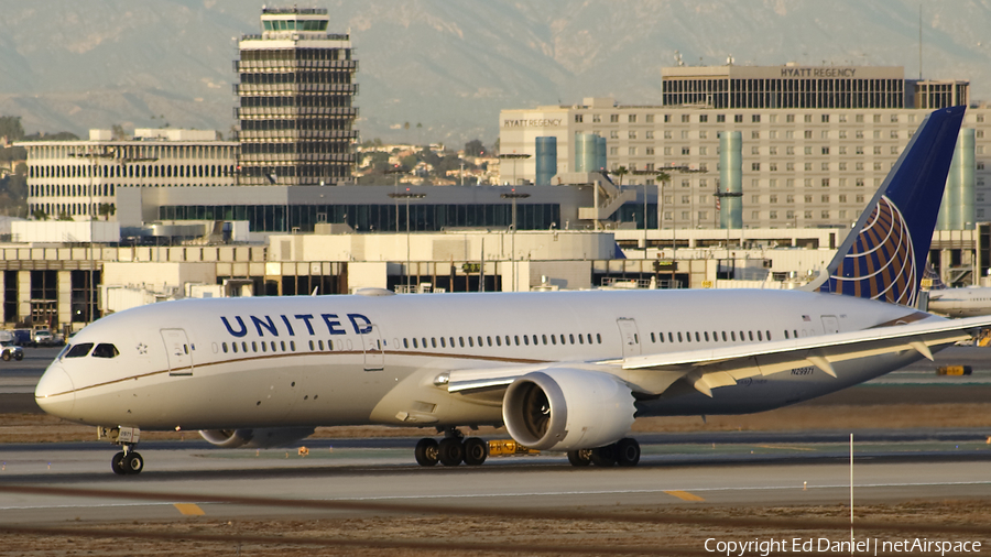 United Airlines Boeing 787-9 Dreamliner (N29971) | Photo 360004