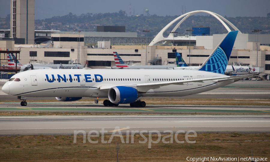 United Airlines Boeing 787-9 Dreamliner (N29978) | Photo 586847