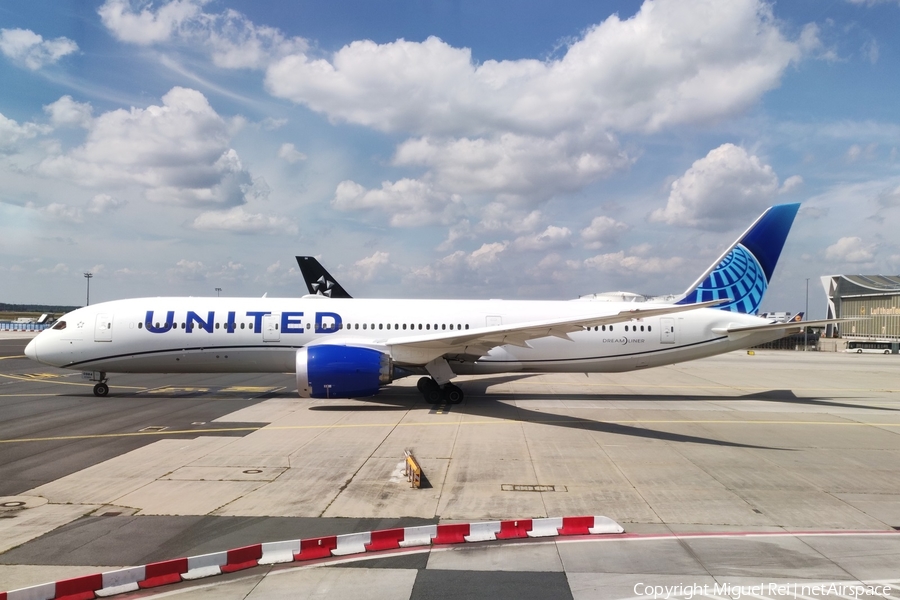 United Airlines Boeing 787-9 Dreamliner (N29984) | Photo 457618