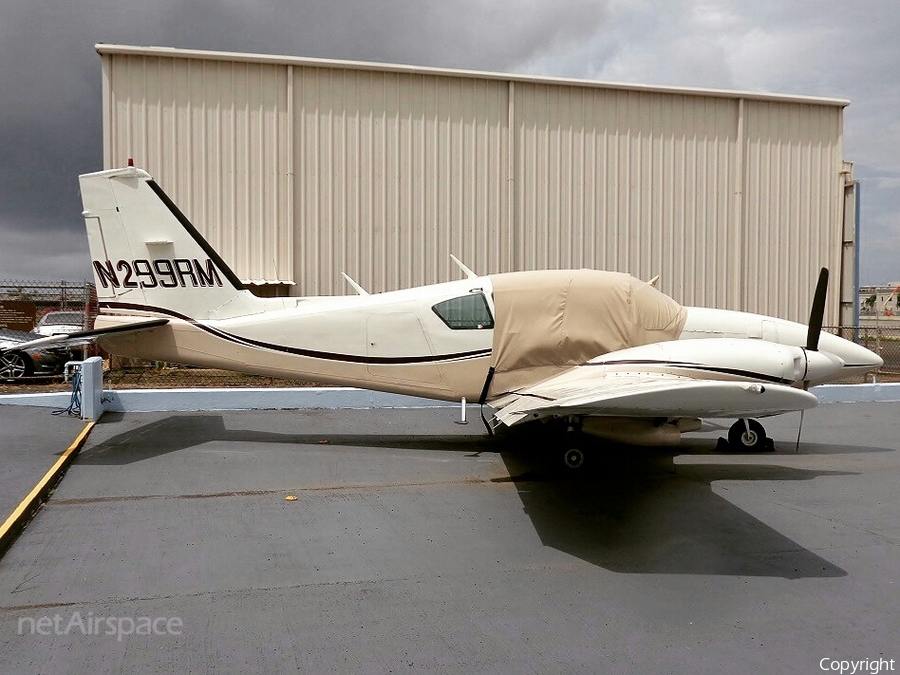 (Private) Piper PA-23-250 Aztec F (N299RM) | Photo 165599
