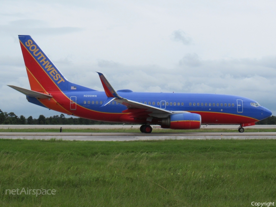 Southwest Airlines Boeing 737-7H4 (N299WN) | Photo 410702