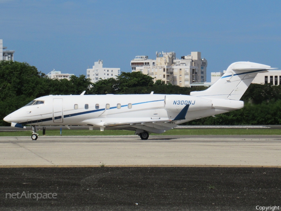 Silver Air (USA) Bombardier BD-100-1A10 Challenger 300 (N300NJ) | Photo 485774