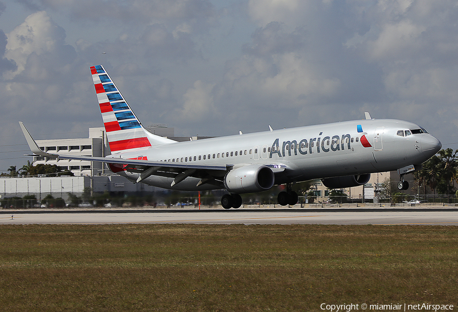 American Airlines Boeing 737-823 (N301NW) | Photo 219439