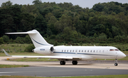 (Private) Bombardier BD-700-1A10 Global Express (N302AK) at  Farnborough, United Kingdom