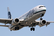 Alaska Airlines Boeing 737-990 (N302AS) at  Los Angeles - International, United States