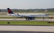 Delta Air Lines Airbus A321-211 (N302DN) at  Atlanta - Hartsfield-Jackson International, United States