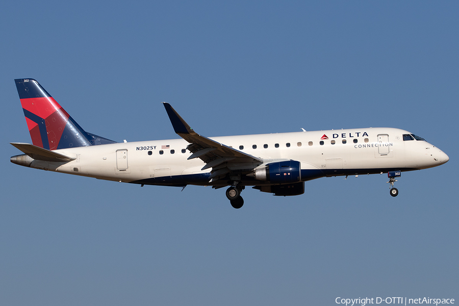 Delta Connection (SkyWest Airlines) Embraer ERJ-175LL (ERJ-170-200LL) (N302SY) | Photo 522318