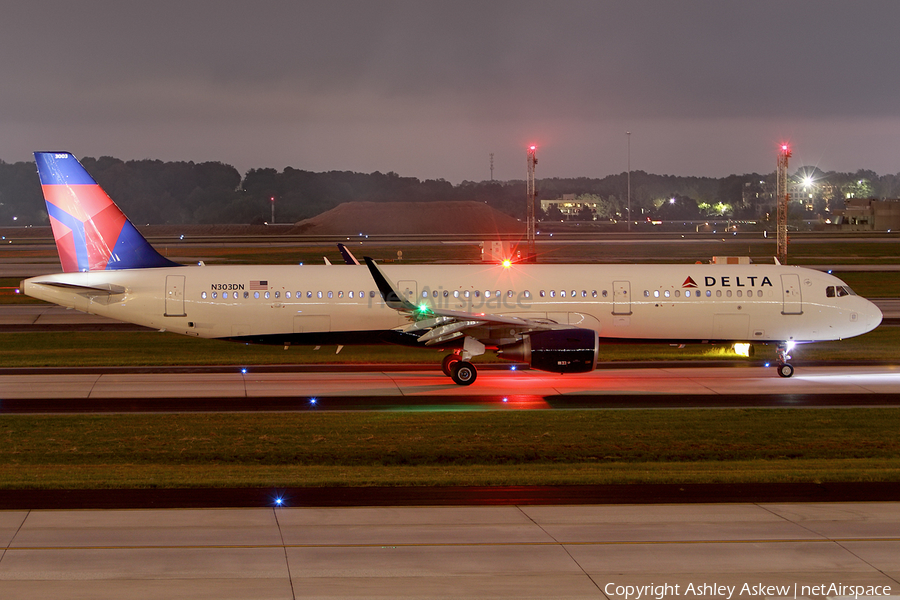 Delta Air Lines Airbus A321-211 (N303DN) | Photo 196715