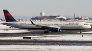 Delta Air Lines Airbus A321-211 (N303DN) at  Boston - Logan International, United States