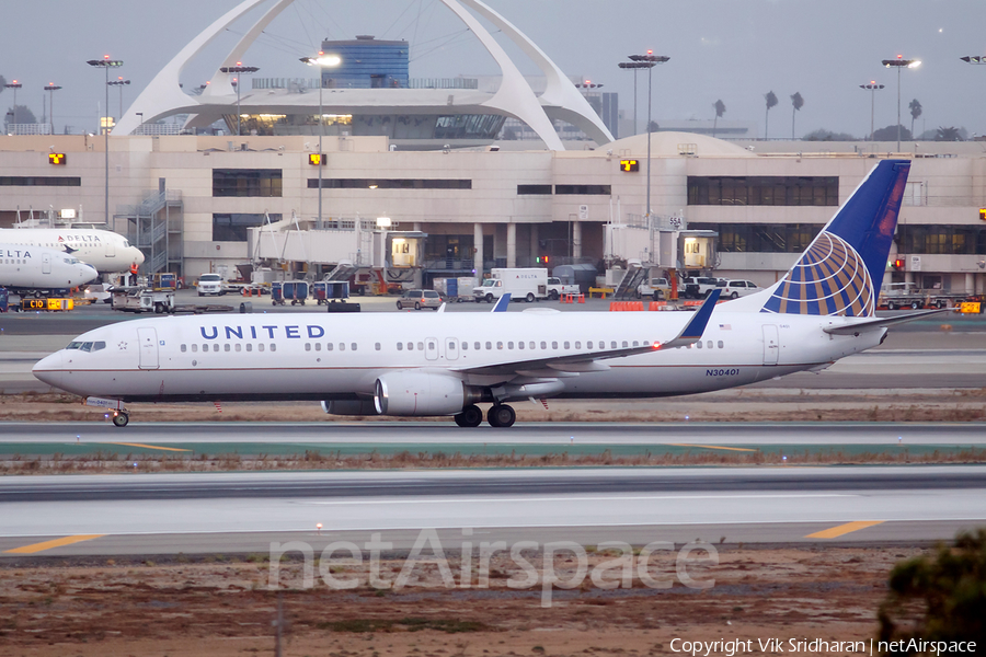 United Airlines Boeing 737-924 (N30401) | Photo 33965