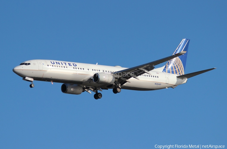 United Airlines Boeing 737-924 (N30401) | Photo 299891