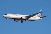 United Airlines Boeing 737-924 (N30401) at  Tampa - International, United States