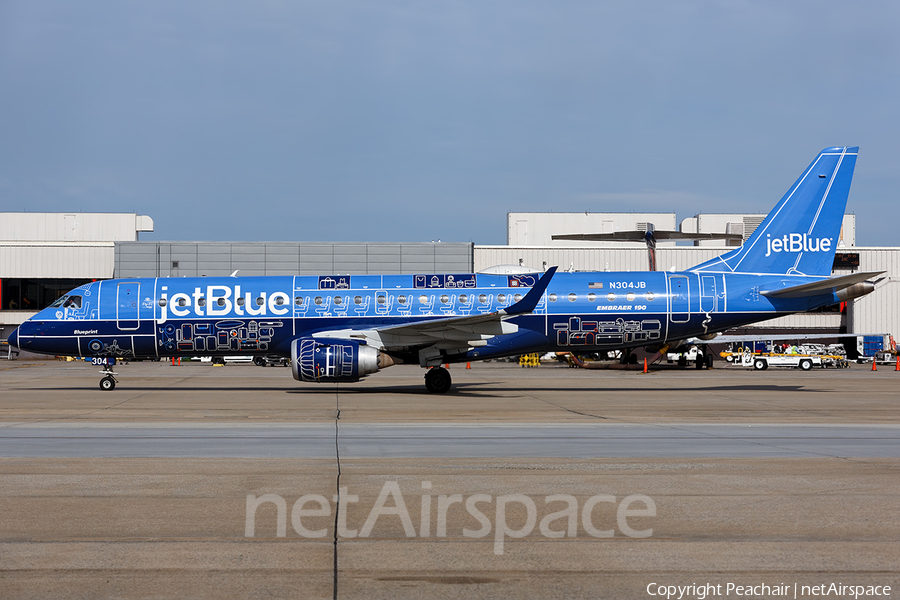 JetBlue Airways Embraer ERJ-190AR (ERJ-190-100IGW) (N304JB) | Photo 246825