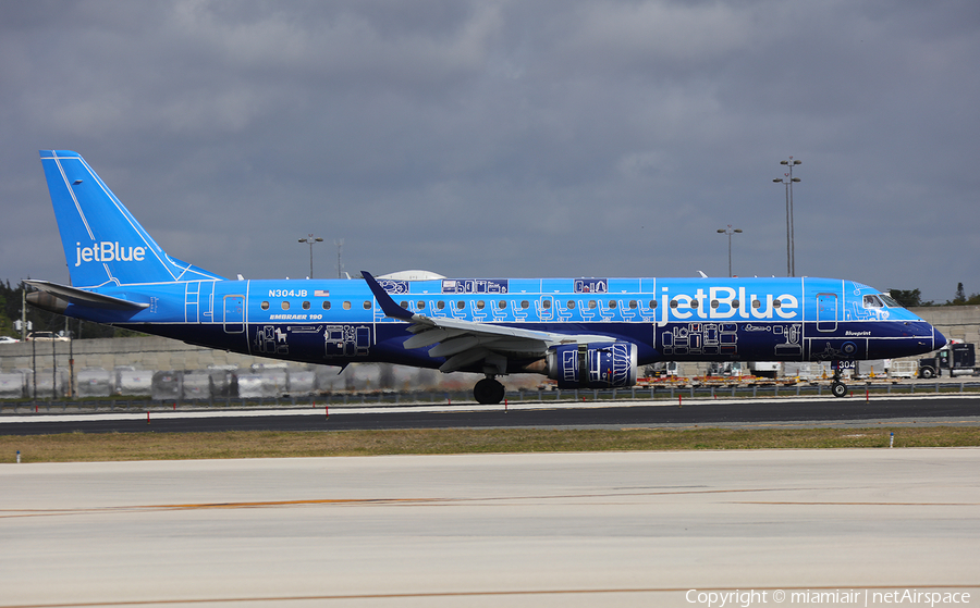 JetBlue Airways Embraer ERJ-190AR (ERJ-190-100IGW) (N304JB) | Photo 218390