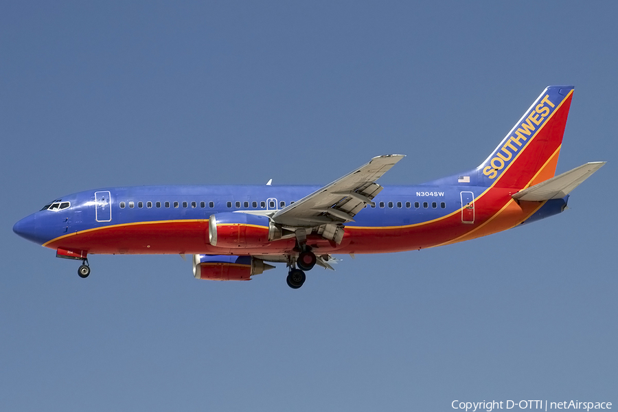 Southwest Airlines Boeing 737-3H4 (N304SW) | Photo 178545