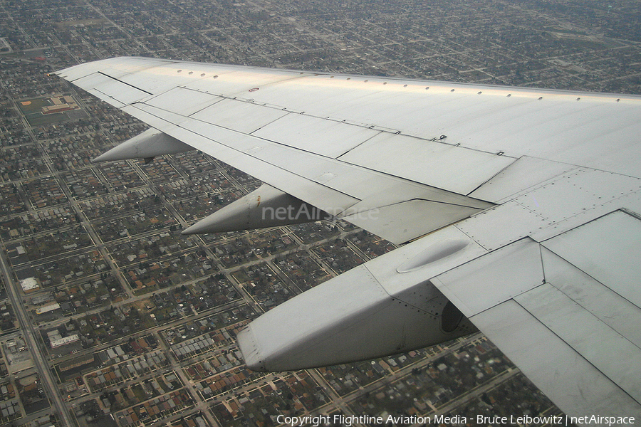 Southwest Airlines Boeing 737-3H4 (N304SW) | Photo 180902