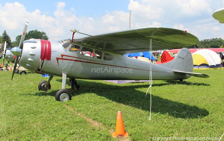 (Private) Cessna 195B Businessliner (N3056B) | Photo 307432