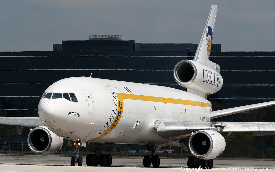 Cielos Airlines McDonnell Douglas DC-10-30F (N305FE) | Photo 2617