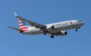 American Airlines Boeing 737-823 (N305NX) at  Chicago - O'Hare International, United States