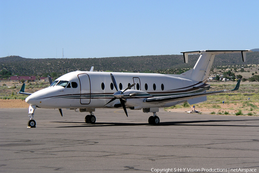 (Private) Beech 1900D (N305PC) | Photo 484