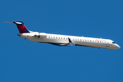 Delta Connection (Endeavor Air) Bombardier CRJ-900LR (N305PQ) at  New York - John F. Kennedy International, United States